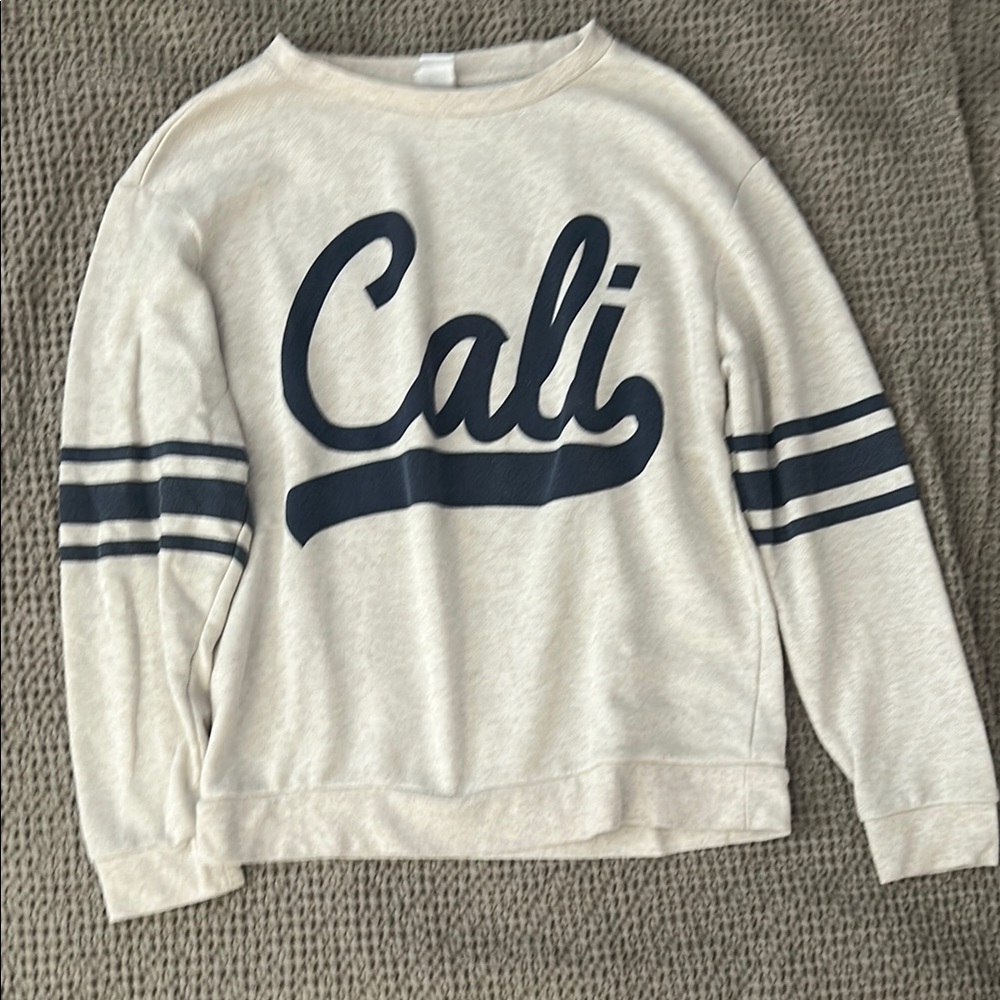 Freeze Women's Crew Neck Sweater - Cream and Blue